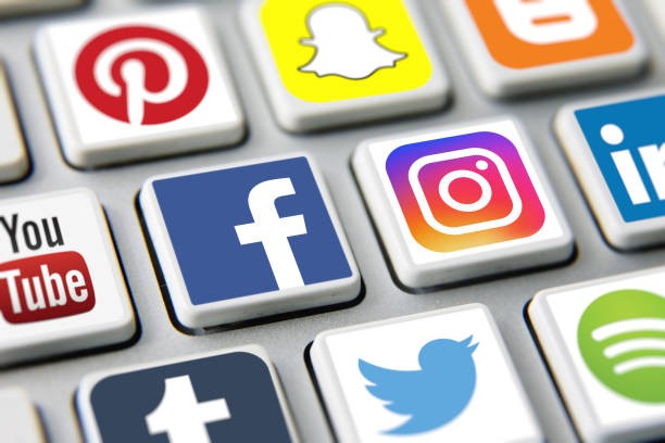 The Connection Between Instagram Like Metrics and Sponsorships